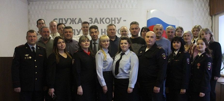 Полиция Серова отметила 100-летие службы участковых уполномоченных