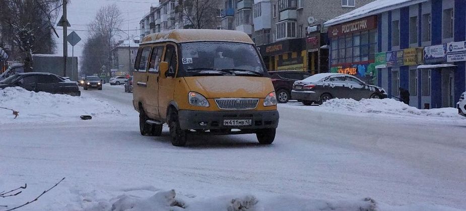 В Серове маршрутка сбила пожилую женщину