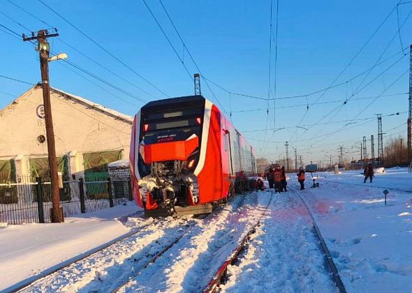 В Серове с путей сошла тележка одного из вагонов пассажирского поезда «Екатеринбург-Карпинск»