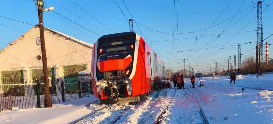 В Серове с путей сошла тележка одного из вагонов пассажирского поезда «Екатеринбург-Карпинск»