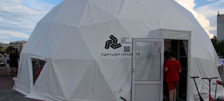 “Под куполом” серовчане споют песни из советских фильмов