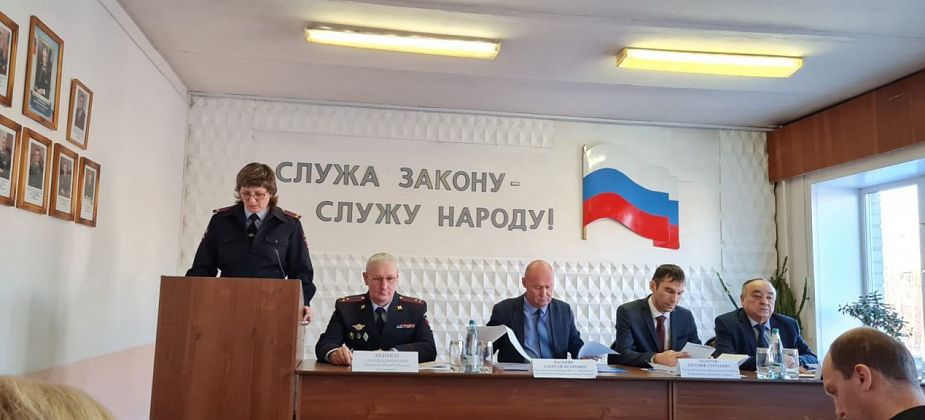 Тяжких преступлений стало меньше. Преступлений в сфере экологии – больше. Полиция Серова подвела итоги за 2022 год