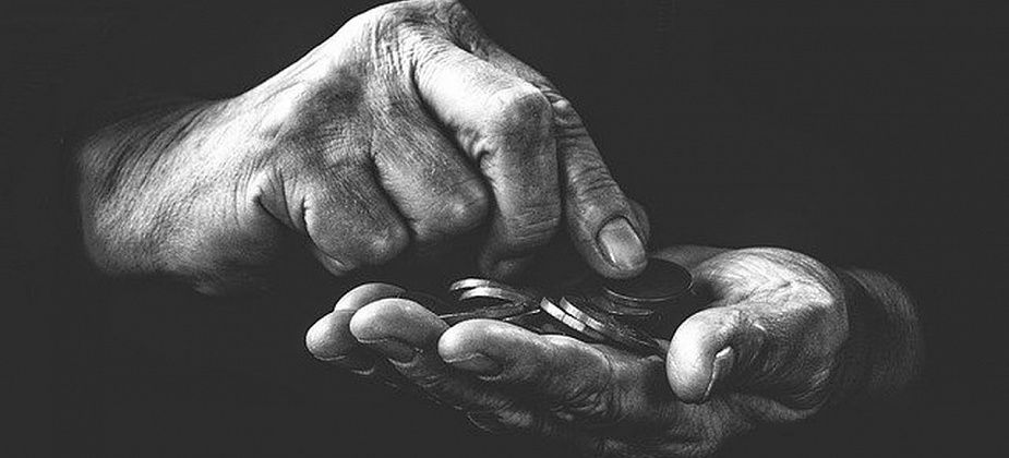 Подозрительные накопления россиян будут изымать и передавать Пенсионному фонду