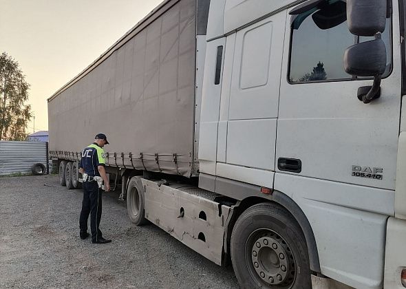 В Горпарке фура с прицепом наехала на нетрезвого пешехода