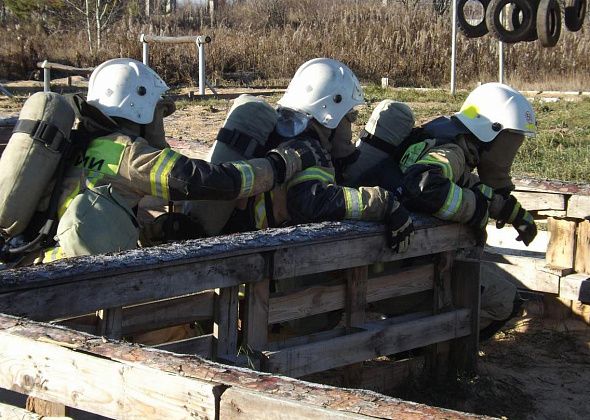 Серовские пожарные боролись за звание лучшего звена газодымозащитной службы