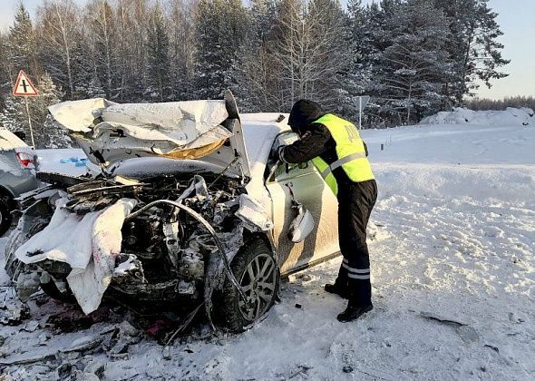 В ДТП на дороге Серов-Североуральск погибло двое. Трое - ранены