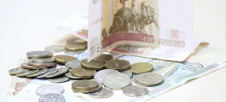 Горожанка отсудила 96 000 рублей за неустановленный могильный памятник