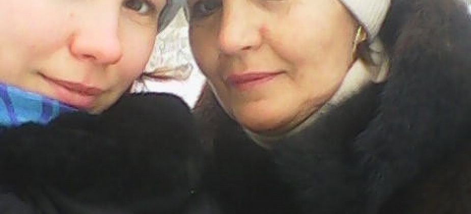 Елена Шлимакова, мать убитой девушки, просит помощи жителей Серова