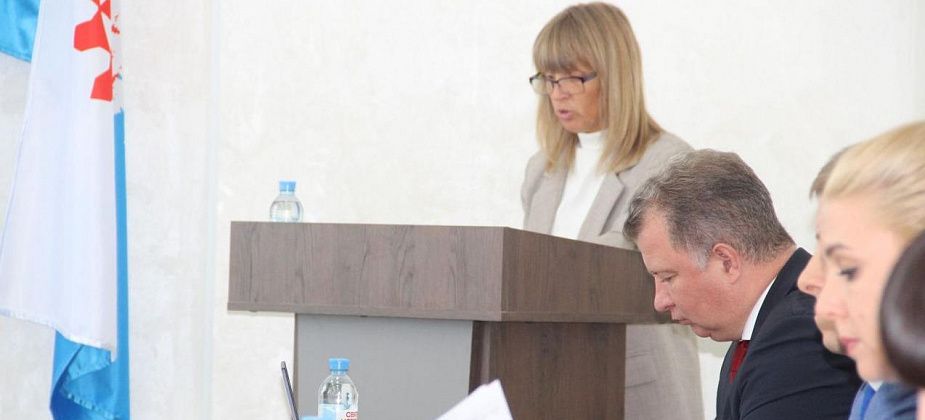 Глава Серова рассказал депутатам, как обстоят дела с домом, где накануне взорвался газ