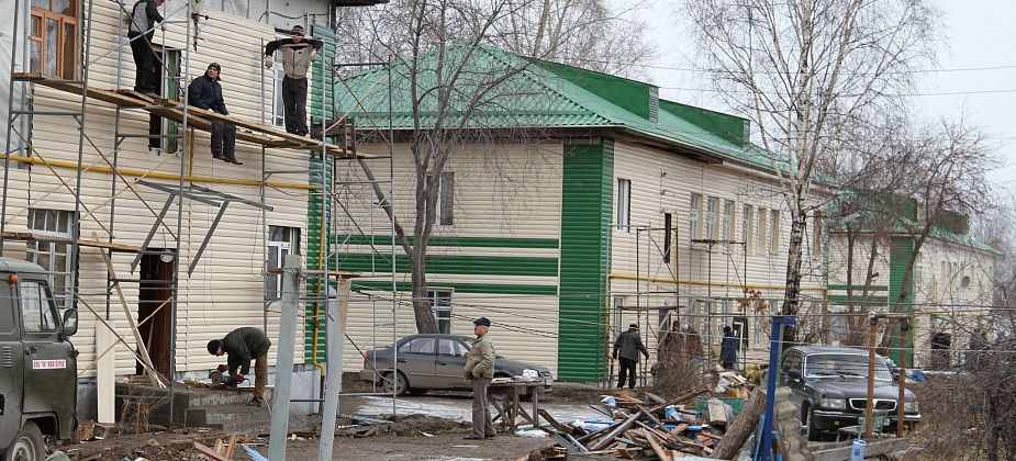 Более 1,8 тысячи видов строительно-монтажных работ за первые четыре месяца 2019 года произведено на объектах капремонта