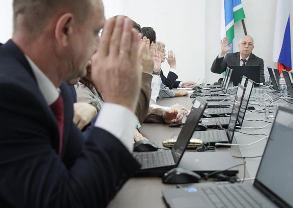 «Спасибо за доверие». «Один из сильнейших составов» Думы Серова избрал нового председателя
