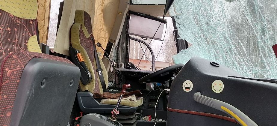 Стали известны подробности ДТП с автобусом и «ГАЗелью», произошедшего на въезде в Серов