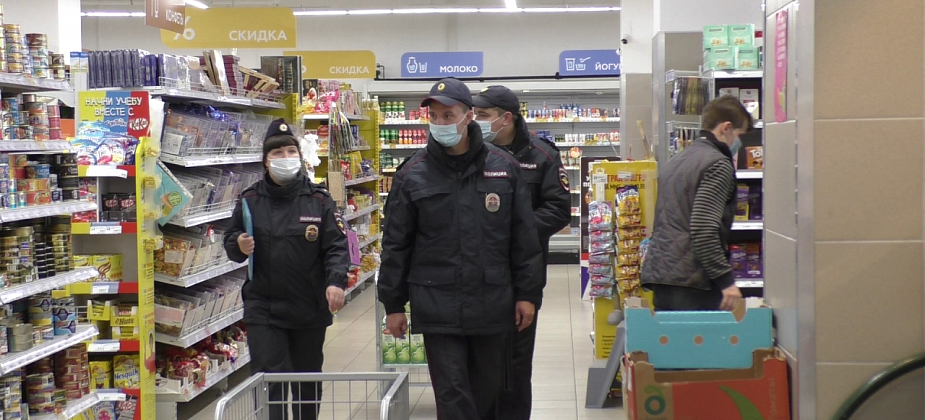 Полиция Серова продолжает работу по профилактике нарушений масочного режима гражданами