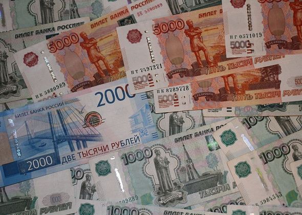 Лже-ФСБшник и «специалист» обманули серовчанку на 2,3 миллиона, сказав, что кто-то продает ее квартиру