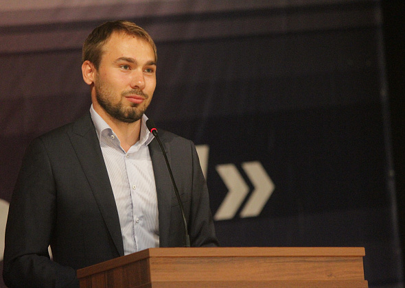 Антон Шипулин, избранный в Госдуму от Серовского избирательного округа, стал членом "Единой России"