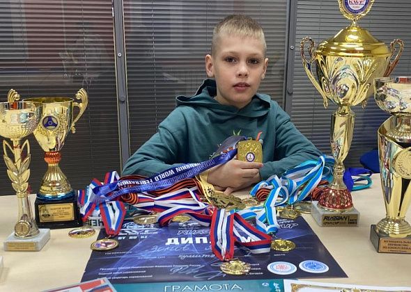 Серовский третьеклассник Ярослав Зонов стал чемпионом России по карате