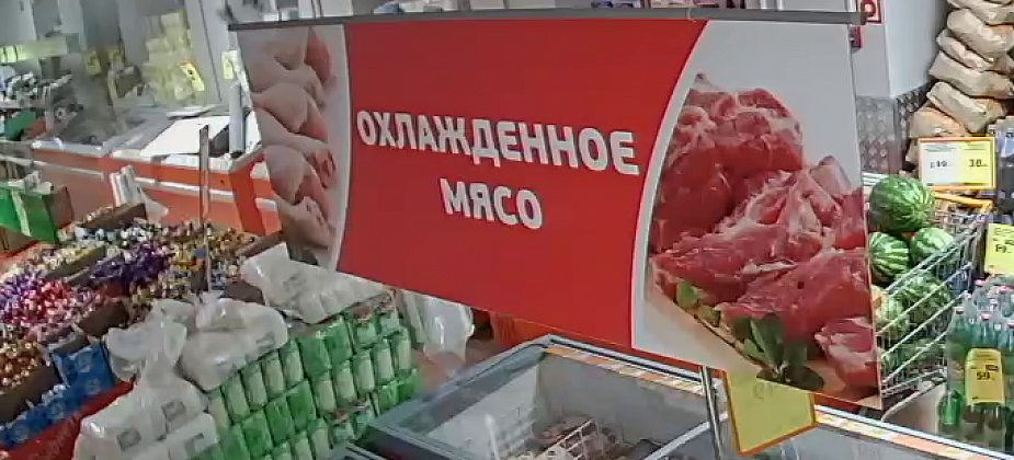 Серовчанин залез в магазин... через потолок. Правоохранители нашли его за холодильником с мясом