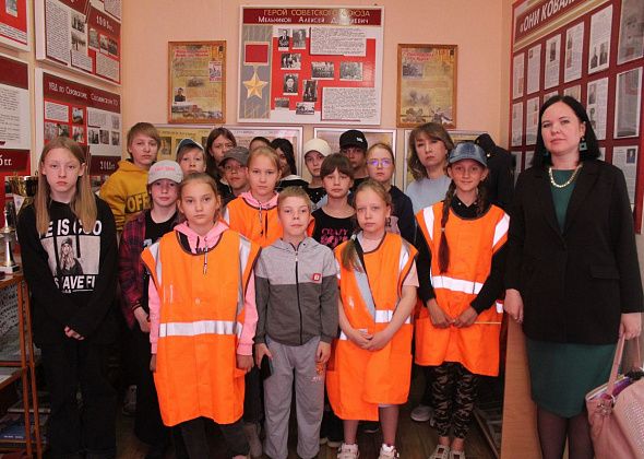 Школьники побывали на экскурсии в полиции Серова