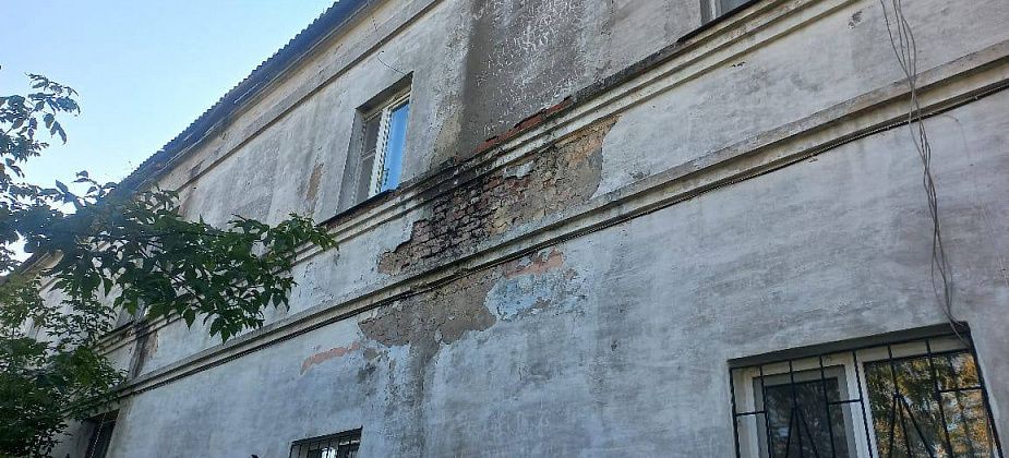Транспортная прокуратура выявила нарушения в многоквартирном доме, находящемся на балансе РЖД