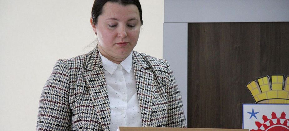 В Думе Серова обсудили строительство в загородных лагерях футбольных полей и нового корпуса