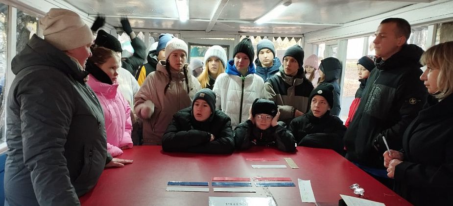 Сотрудники полиции Серова посетили оздоровительный лагерь «Чайка»