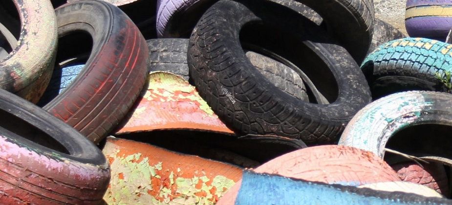 В охотничьих угодьях под Серовом обнаружена несанкционированная свалка автомобильных шин