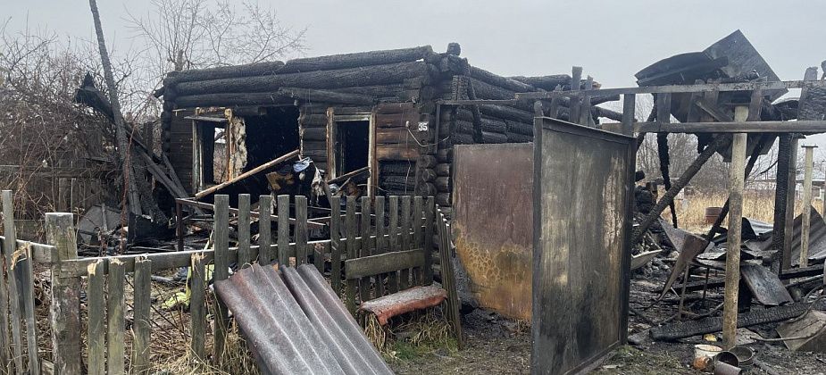 При пожаре в Медянкино пострадал человек