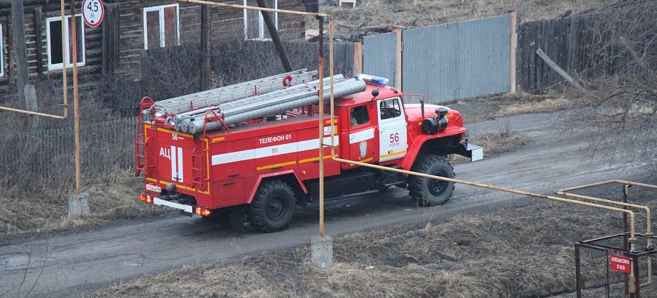 На пожаре в Серове была спасена девочка 2005 года рождения