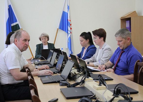 Стал известен график приемов депутатами серовской Думы в марте