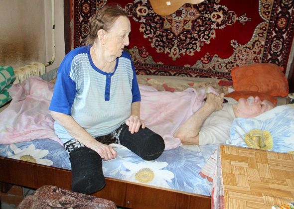 Семью инвалидов Бобыкиных, которые добиваются оформления I группы, обследуют в больнице