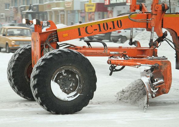 Завтра в Серове перекроют улицу Луначарского для вывоза снега с дороги