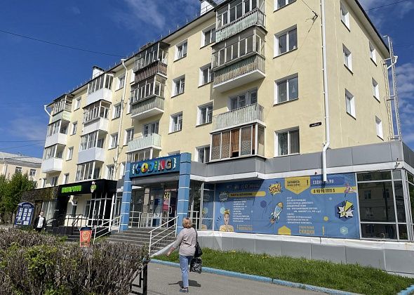 В доме, на состояние которого ранее жаловались серовчане, прошла повторная проверка ГЖИ