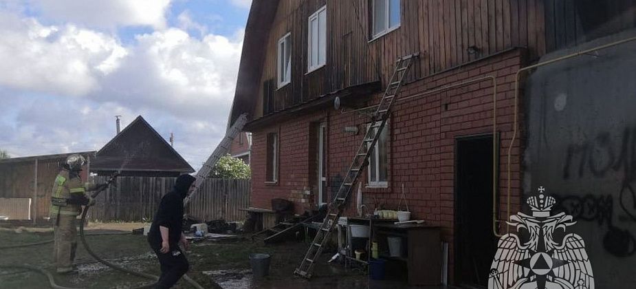 В Свердловской области 10-летний мальчик спас семью при пожаре