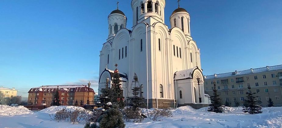 Серовчан приглашают в собор на службы, которые пройдут в Новый год и Рождество