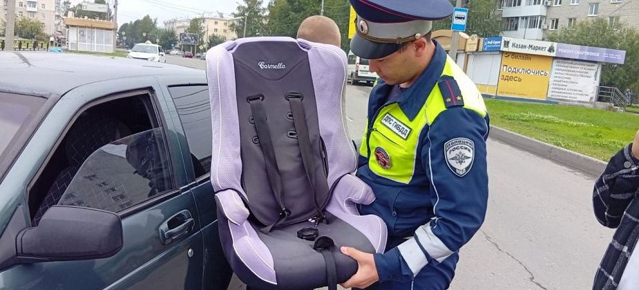 В столкновении автомобилей на перекрестке в центре Серова пострадал ребенок