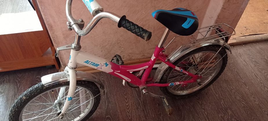 Чей велосипед?