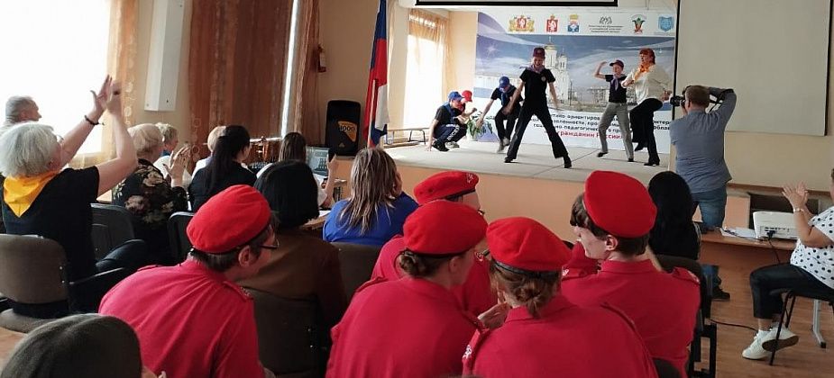 Полиция Серова приняла участие в окружном этапе сборов волонтеров «Я - гражданин России»