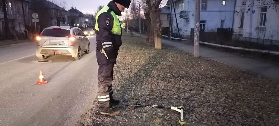 В Серове женщина на "Ладе" сбила ребенка на самокате, ехавшего по пешеходному переходу