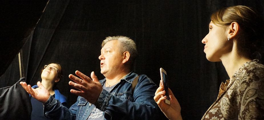 Серовский театр драмы показал "Технологии на службе магии"