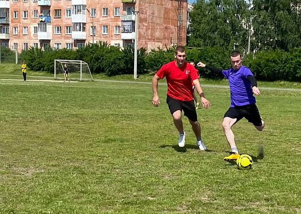 В Серове прошел турнир по мини-футболу среди студентов