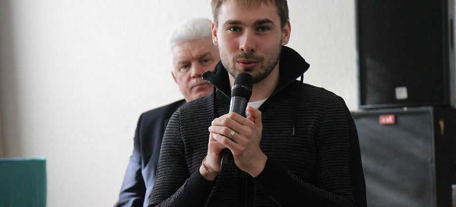 «Это для меня новый вызов». В Серове Антон Шипулин объявил о старте своей предвыборной кампании