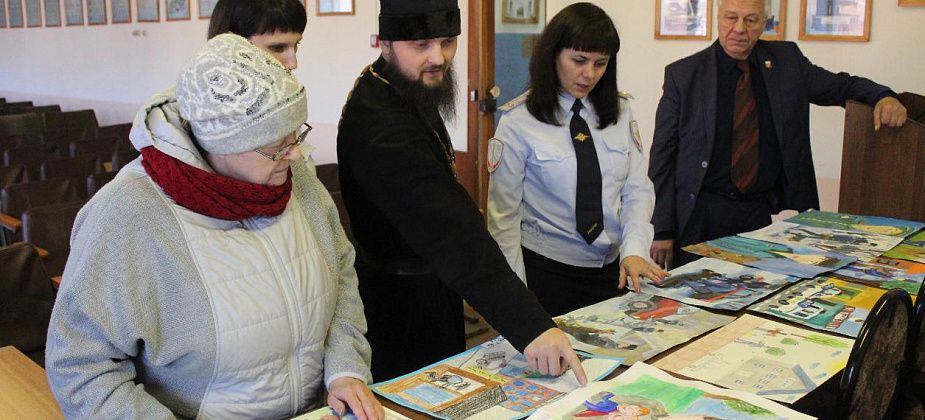 В Серове подвели итоги конкурса рисунков «Полиция глазами детей - 2019»