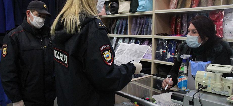 Полицейские предупреждают серовчан о необходимости быть бдительными: «Осторожно! Мошенники!»