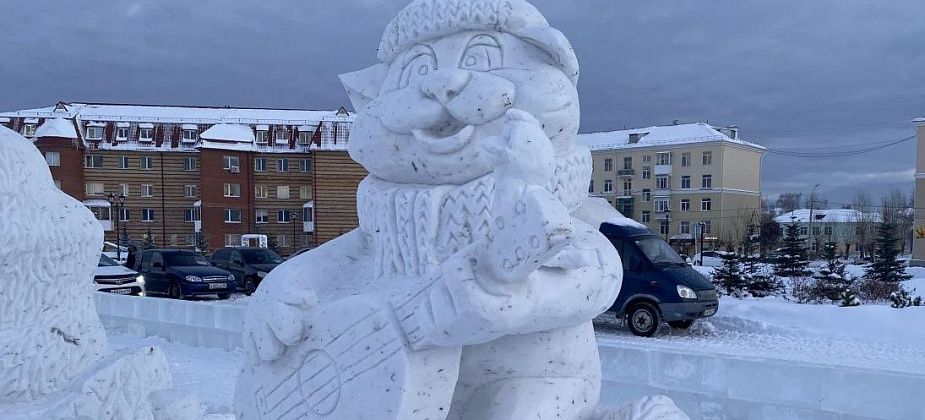 В Серове участники конкурса снежных скульптур представили работы на суд жюри