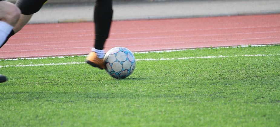 “Проиграли чемпионам”. ФК “Серов” не вышел в финал кубка УрФО по футболу 8х8