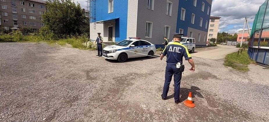 В одном из дворов Серова “Калина” наехала на ребенка-велосипедиста