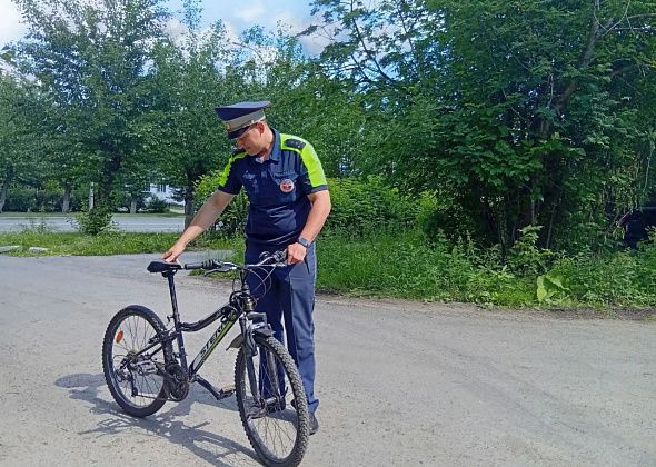 В центре Серова иномарка сбила ребенка-велосипедиста