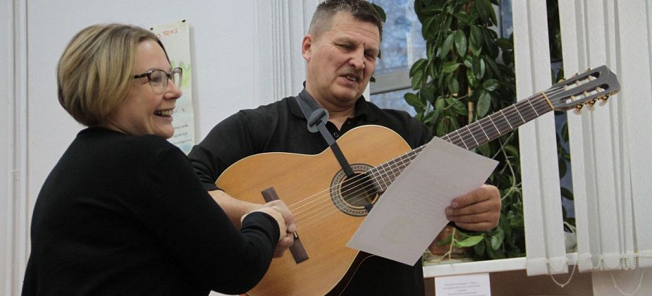 В Выставочном зале музея пройдет квартирник “Просто хорошие песни”