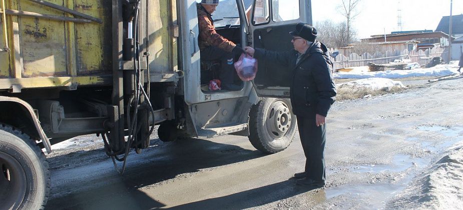 "Они нас считают за людей низшего уровня". Серовчанин высказывается о мусорной реформе