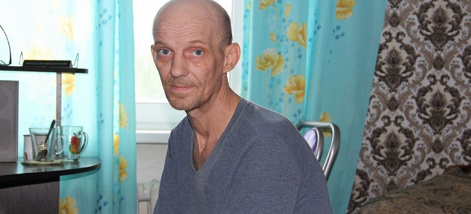 “Мне что сейчас делать? Дома умирать?” Серовчанину с ВИЧ не могут поставить диагноз, чтобы он смог вылечиться